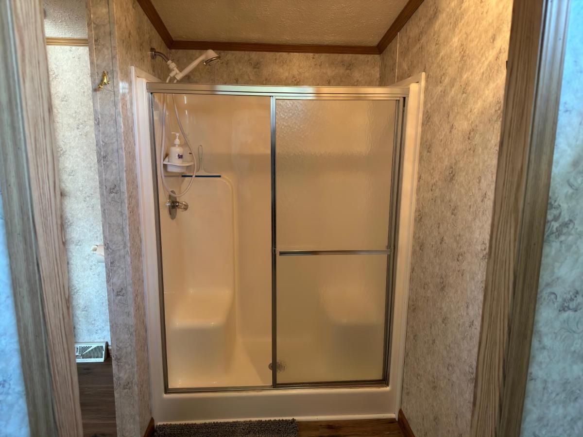 Ferienhaus Spacious Cozy Getaway ! King Bed, Game Room, Out Door Patio Cairo